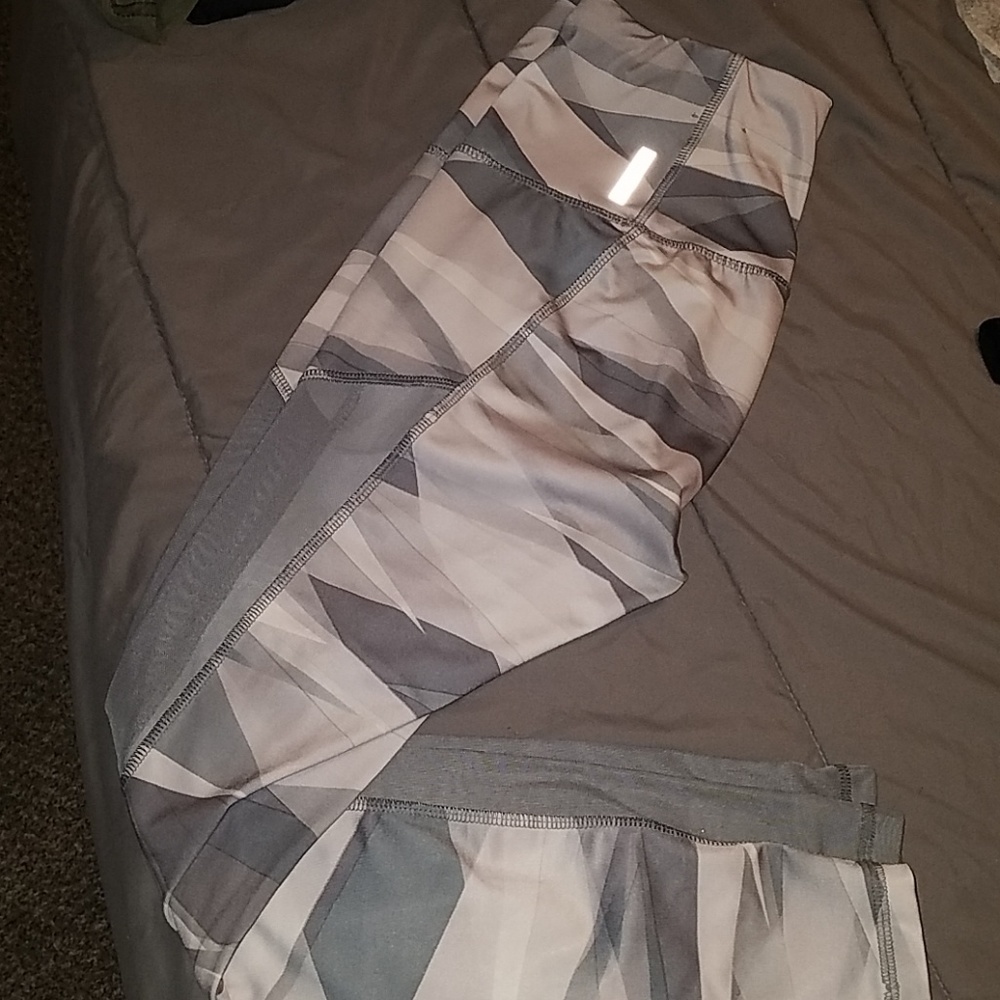 Gray Striped Legging